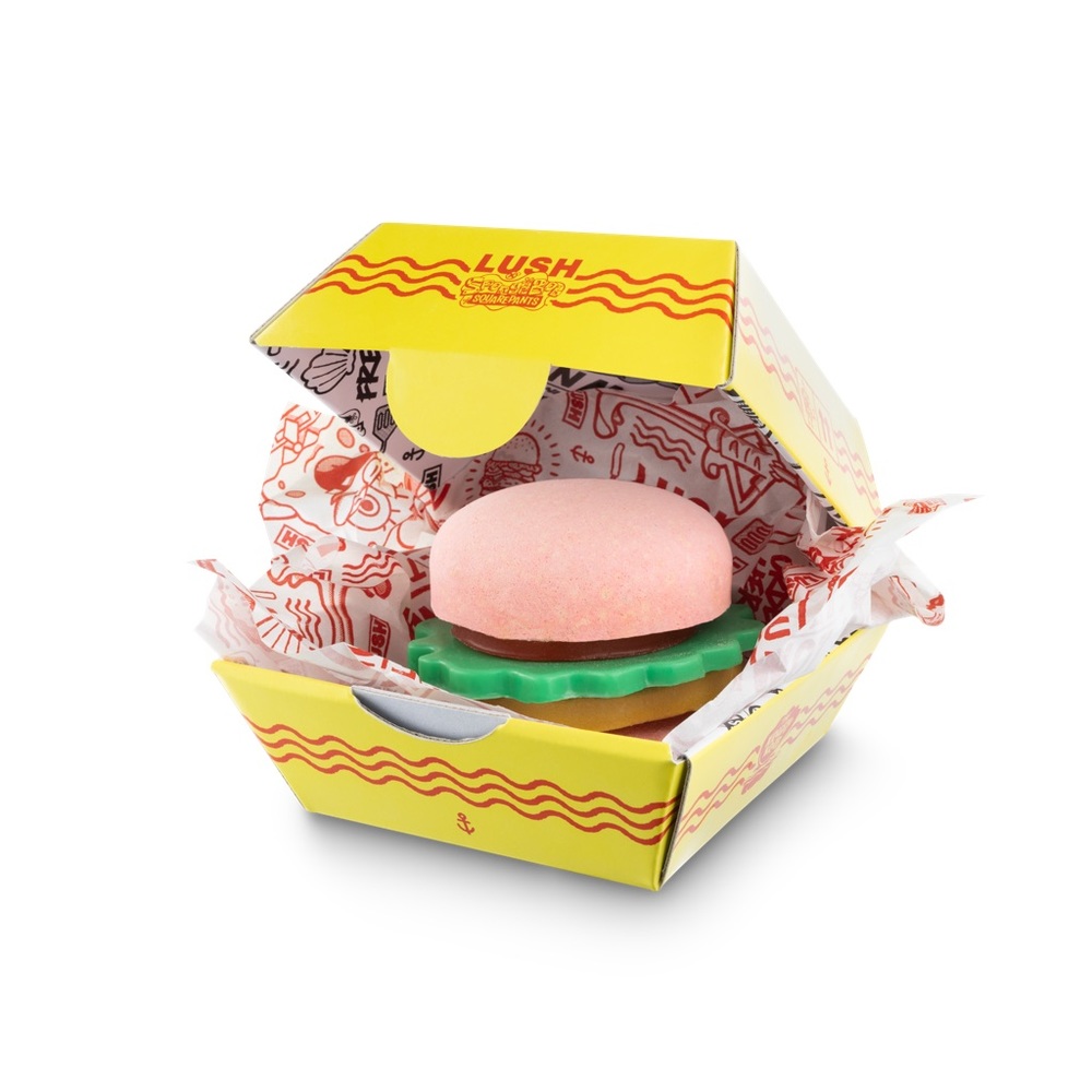 Lush krabby bathy gift set! Brand new in box! 2 bath bombs and 1 bubble bar soap